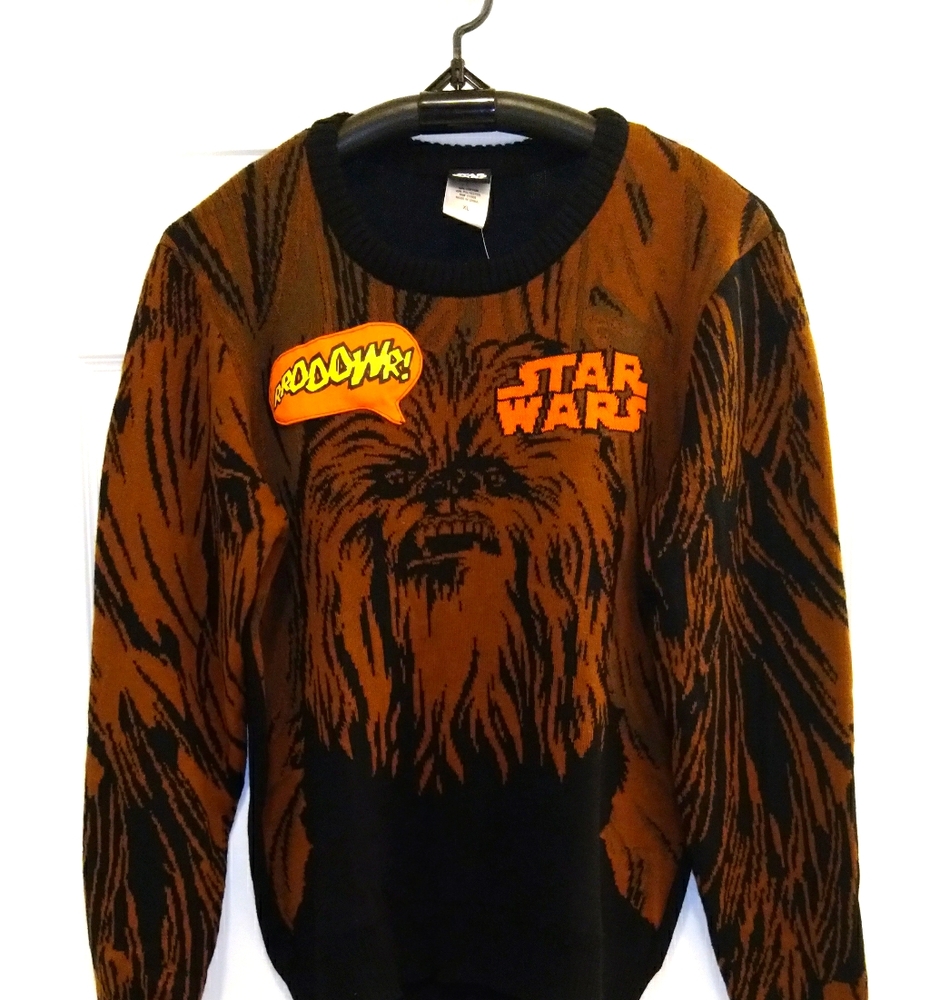 New Star Wars sweater  NWOT